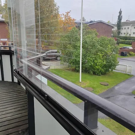 公寓 Kaupunkikolmio Saunalla Ja Parvekkeella *