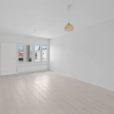 Kaupunkikolmio Saunalla Ja Parvekkeella Apartment Kokkola (Karleby)