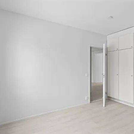 Apartment Kaupunkikolmio Saunalla Ja Parvekkeella